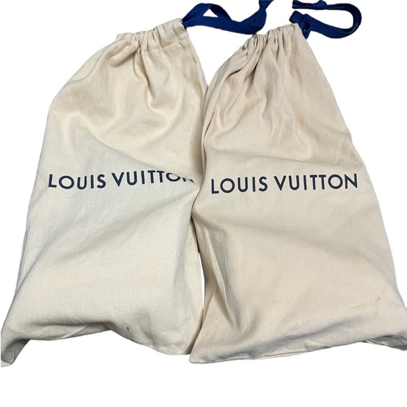 Louis Vuitton New White and Black Sandal Heels size 41 - Picture 6 of 7